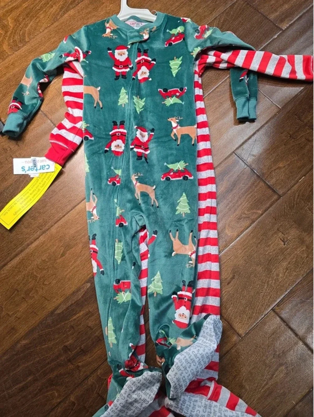 2t brand new christmas pajamas from carter's item, 389G6